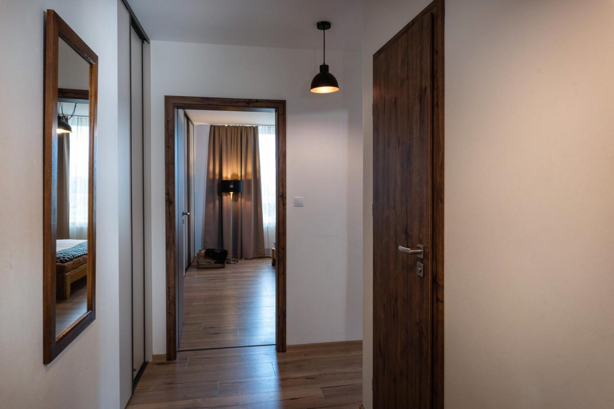 A-Partman Sk - Main Square - Private Parking - Mountain View - Top Floor - 82 M2 Poprad Ngoại thất bức ảnh